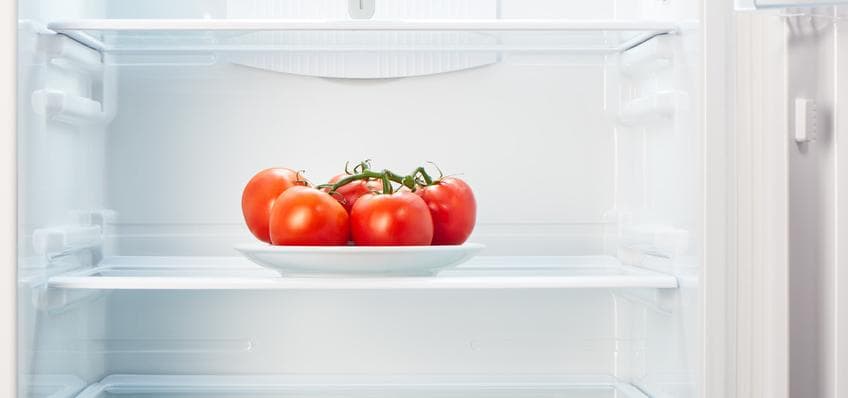 Kühlschrank-Tomaten