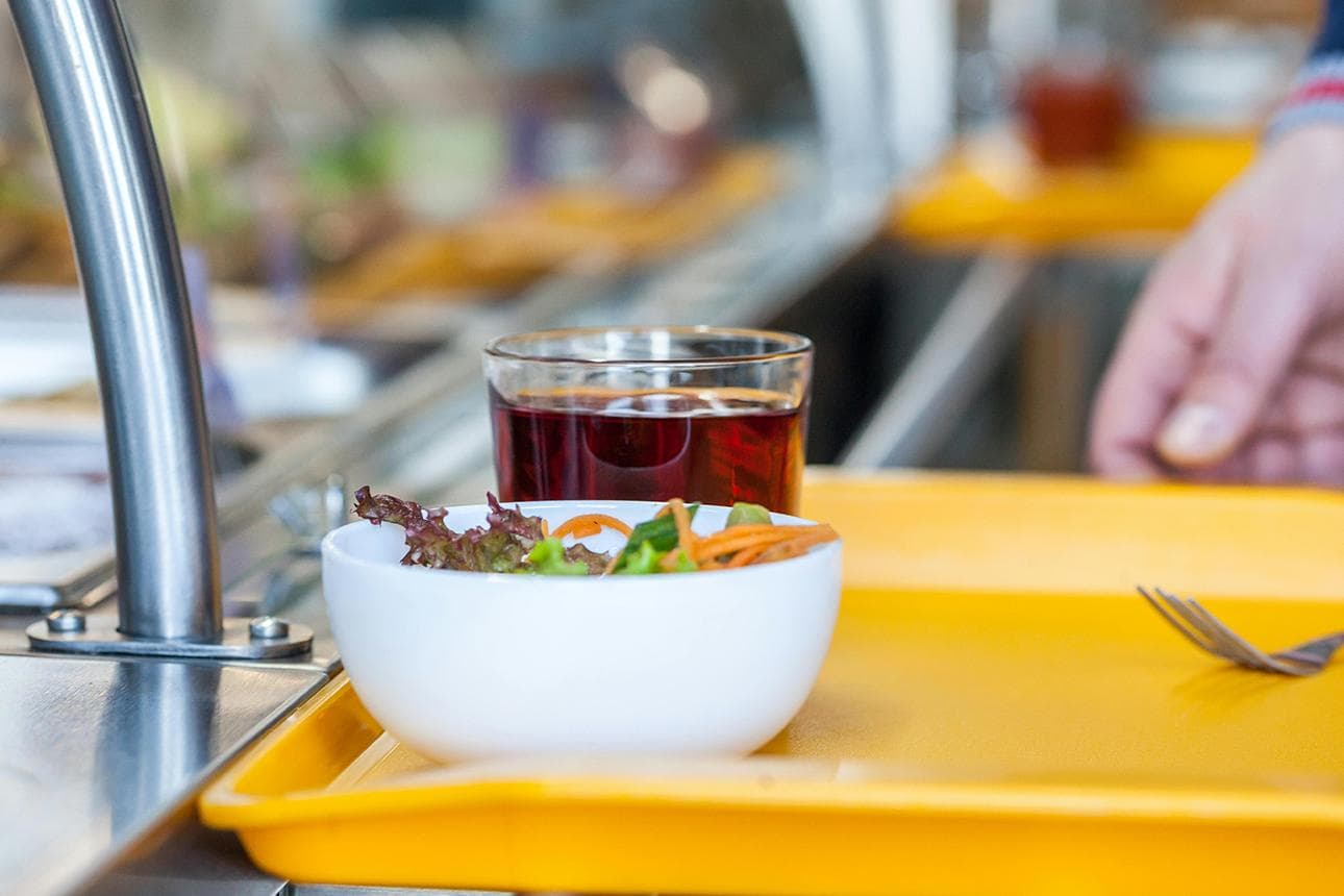 Ausgezeichnetes Kantinenessen