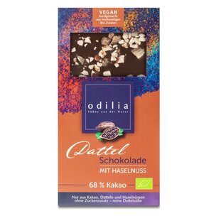 Dattel-Schokolade mit Haselnuss